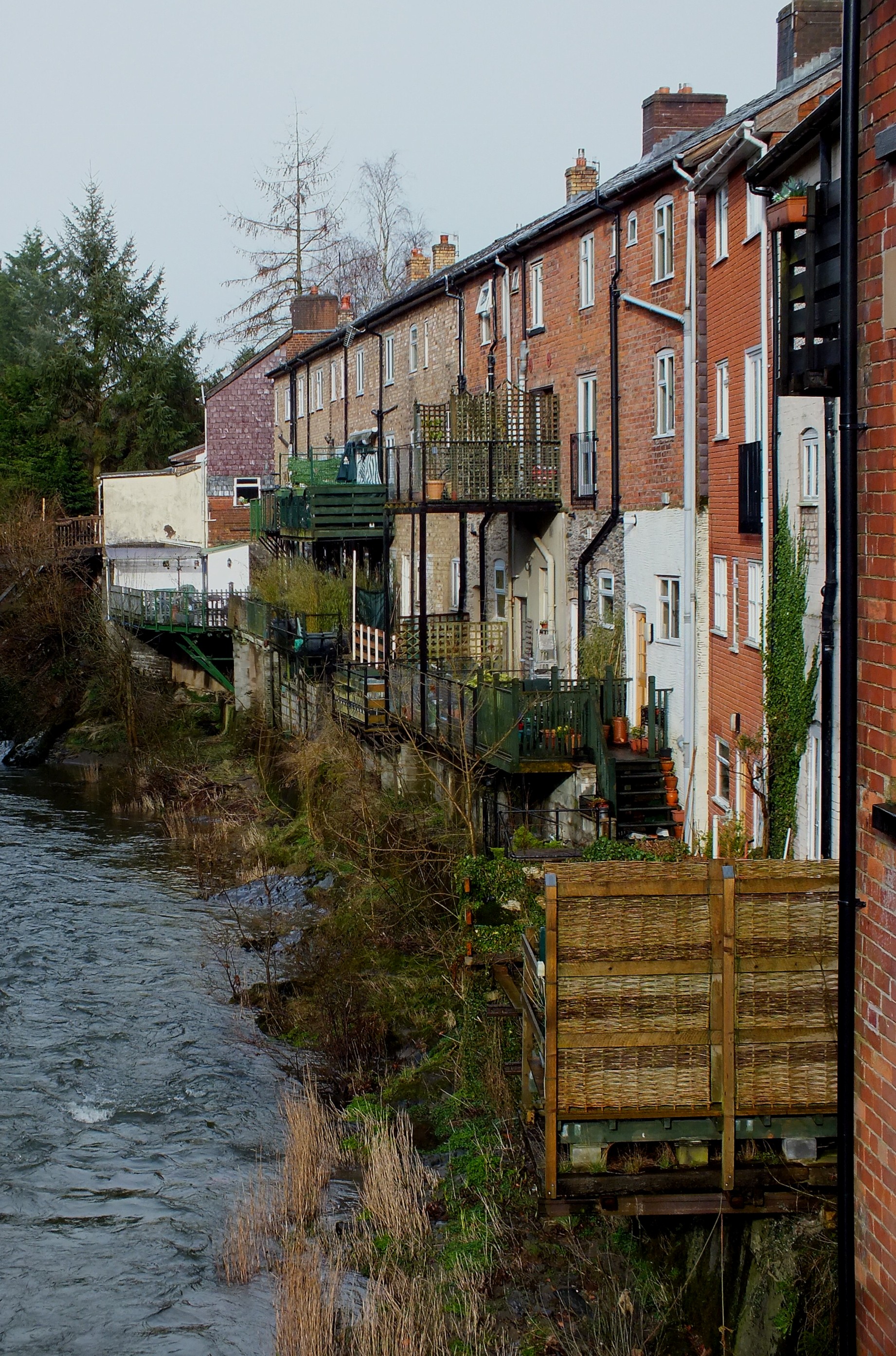 PENYGRAIG STREET REAR. Bill Bagley Photography